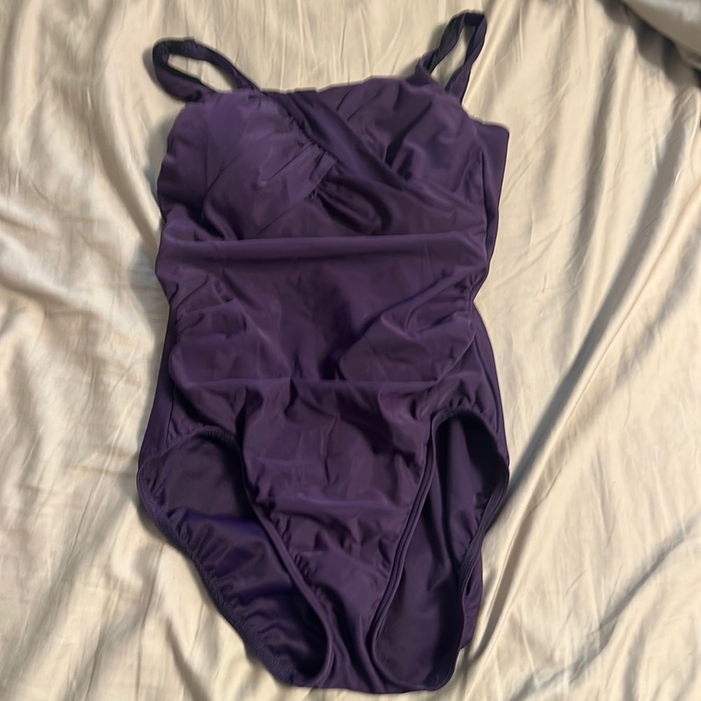 Lands’ End Slender Suit sz:12